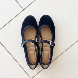 Classic Black Mary Jane Flats with Buckle Strap